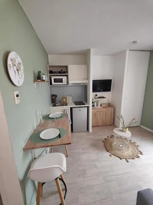 Appartement Zenitude, Studio Clim Gare Lourdes